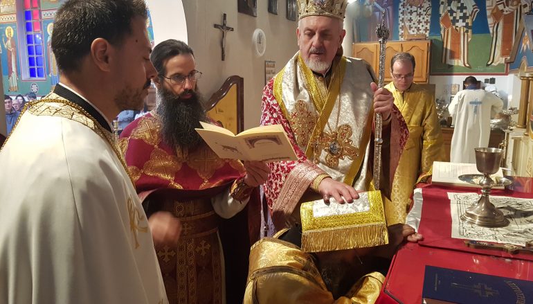 Χειροτονία Διακόνου από τον Μητροπολίτη Γαλλίας στη Λυών (ΦΩΤΟ)