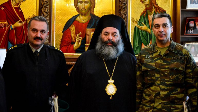 Ο νέος Διοικητής της 1ης Ταξιαρχίας Πεζοναυτών στον Μητροπολίτη Λαγκαδά (ΦΩΤΟ)