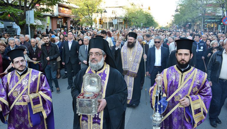 Η Θεσσαλονίκη υποδέχθηκε την Κάρα της Αγίας Βαρβάρας (ΦΩΤΟ)