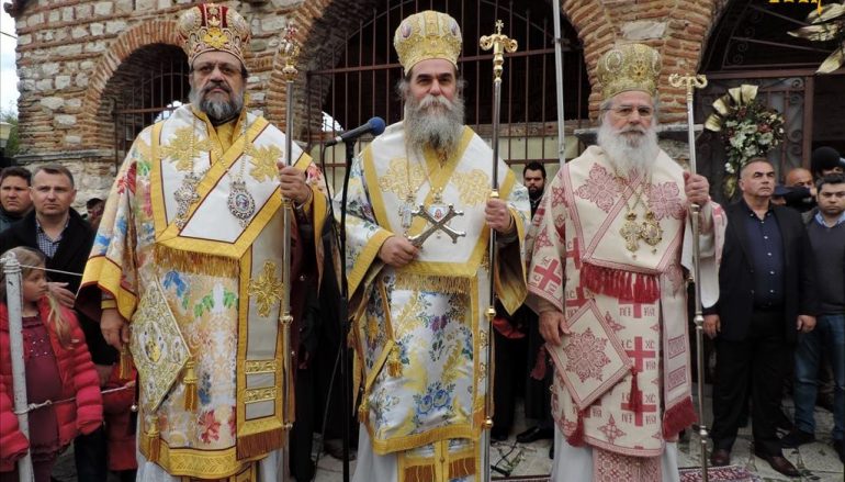 Η Άρτα υποκλίθηκε στην Πολιούχο της Αγία Θεοδώρα (ΦΩΤΟ)