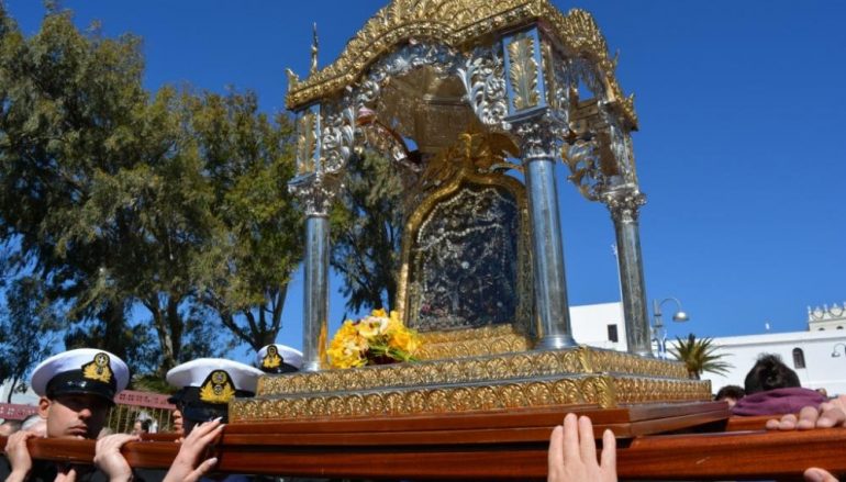 Η Τήνος ακτινοβόλησε στην Οικουμένη τη δόξα της Παναγίας (ΦΩΤΟ)
