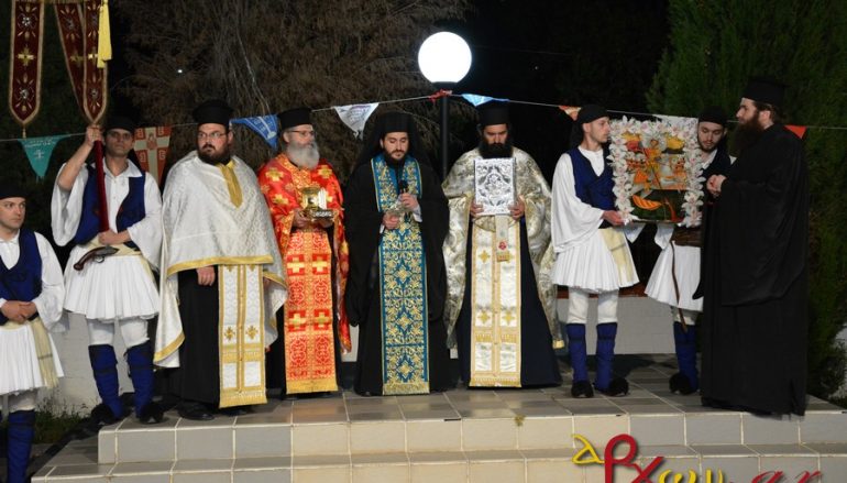 Λαμπρός ο εσπερινός του Αγ. Γεωργίου στο Ελαιοχώρι Αρκαδίας (ΦΩΤΟ)