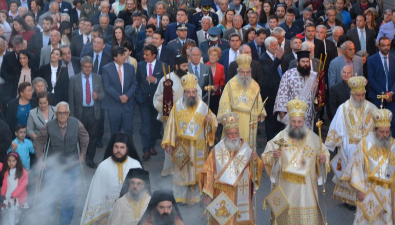 Λαοθάλασσα στην Λιτανεία των Πολιούχων της Τρίπολης (ΦΩΤΟ – ΒΙΝΤΕΟ)