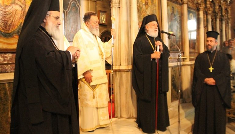 Ο Μητροπολίτης Χαλκίδος στην ιερά Νήσο Τήνο (ΦΩΤΟ)