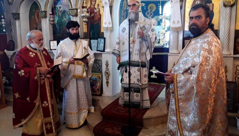 Αρχιερατική Θ. Λειτουργία στο Παλαιοχωράκι Δημαρίου Άρτας (ΦΩΤΟ)