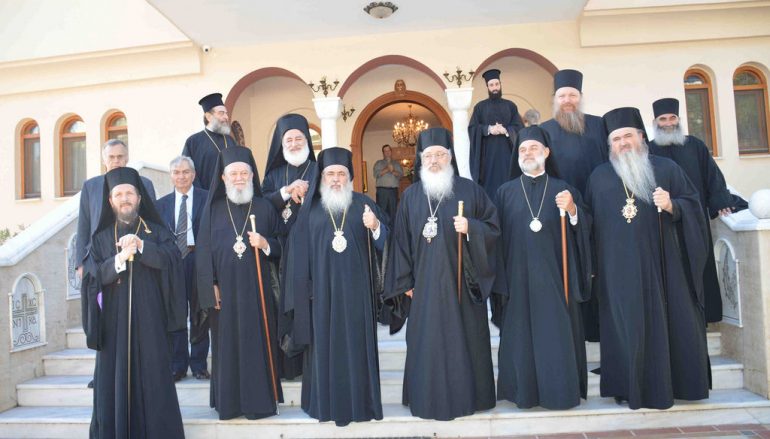 Εσπερινός ονομαστηρίων του Μητροπολίτη Νεαπόλεως Βαρνάβα (ΦΩΤΟ)