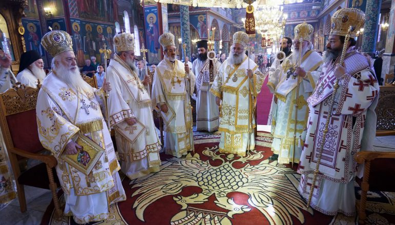 Πολυαρχιερατικό Συλλείτουργο στην Ι. Μ. Βεροίας (ΦΩΤΟ)