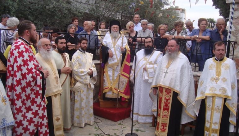 Η Κωμόπολη των Αγίων Θεοδώρων Κορινθίας εόρτασε τον Πολιούχο της (ΦΩΤΟ)