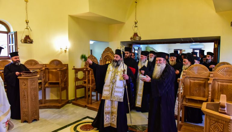 Θυρανοίξια Ιερού Ναού από τον Μητροπολίτη Λαγκαδά (ΦΩΤΟ)