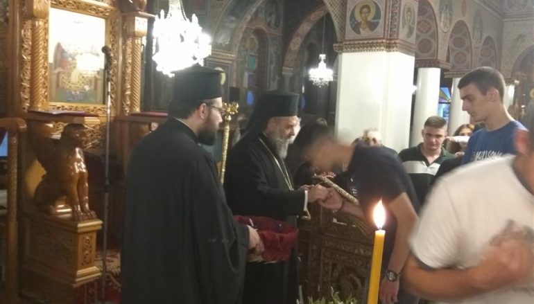 Παράκληση για τους υποψηφίους των Πανελληνίων στην Καρδίτσα (ΦΩΤΟ)
