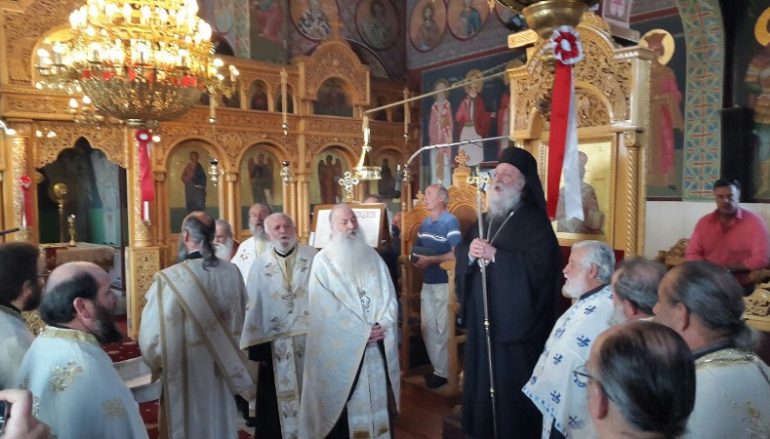 Ο εσπερινός του Αγίου Πνεύματος στην Μικροκλεισούρα Γρεβενών (ΦΩΤΟ)
