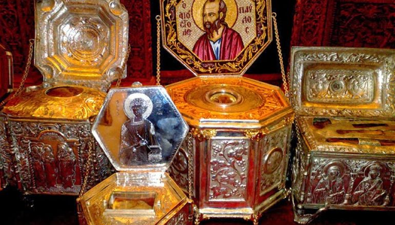 Τα οστά που ευωδίαζαν στο Άγιον Όρος