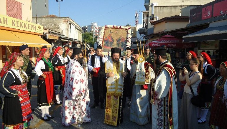Υποδοχή Εικόνας της Αγίας Τριάδος στην Ι. Μ. Μαρωνείας (ΦΩΤΟ)