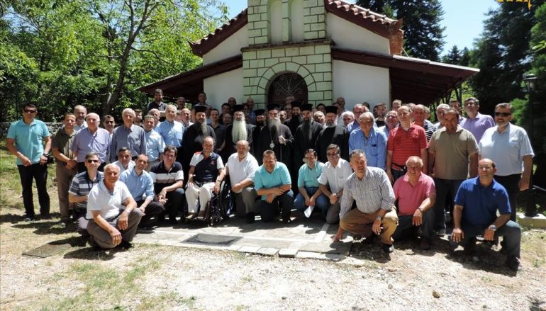 Ο Μητροπολίτης Άρτης στον Ι. Ναό Κοιμήσεως της Θεοτόκου Φωτεινού (ΦΩΤΟ)