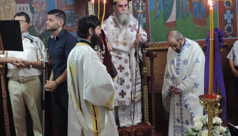 Αρχιερατική Θεία Λειτουργία στην Ενορία Δημαρίου Άρτης (ΦΩΤΟ)