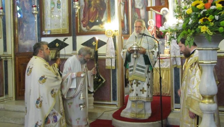 Η εορτή των Αγίων Αναργύρων στο Μάννα της Σύρου (ΦΩΤΟ)