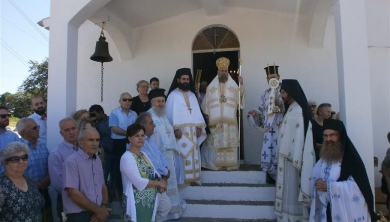 Αρχιερατική Θ. Λειτουργία στον Ι. Ναό Αγίου Νικολάου Βλασίου (ΦΩΤΟ)