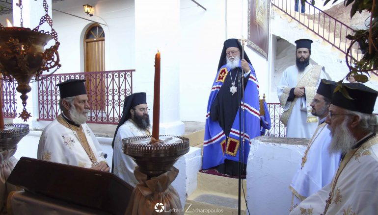 Πανηγυρικός Αρχιερατικός εσπερινός στην Ι. Μονή Παναγίας Έλωνας Αρκαδίας (ΦΩΤΟ)