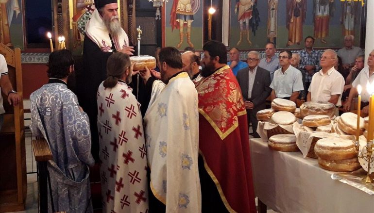 Εσπερινός του Αγίου Κοσμά του Αιτωλού στον Μακρύκαμπο Διασέλλου Άρτης (ΦΩΤΟ)