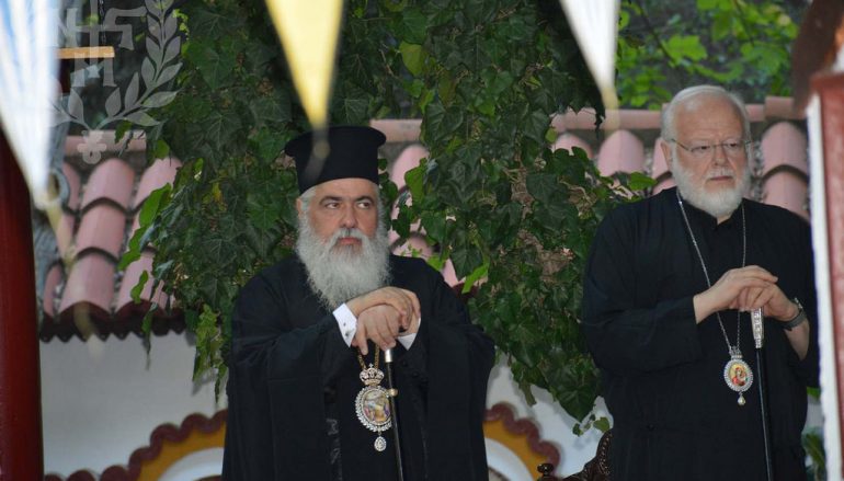 Ο Μητροπολίτης Βοστώνης στην Αγία Παρασκευή Παλαιοκάστρου (ΦΩΤΟ)