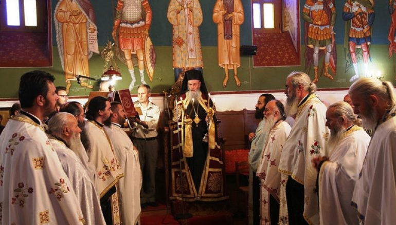 Ο εσπερινός του Αγίου Βλασίου στην Ι. Μ. Ναυπάκτου (ΦΩΤΟ)
