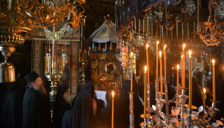 Η εορτή της Κοιμήσεως της Θεοτόκου στην Σταυροπηγιακή Μονή Ιβήρων (ΦΩΤΟ)