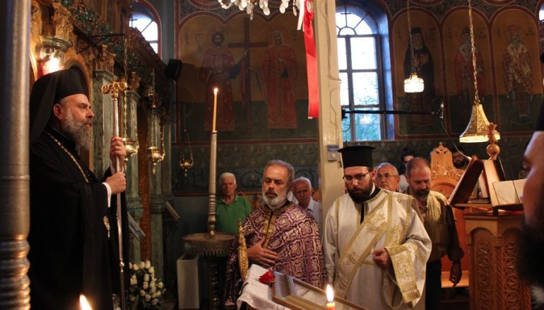 Παράκληση από τον Μητροπολίτη Θεσσαλιώτιδος στο Σαραντάπορο (ΦΩΤΟ)