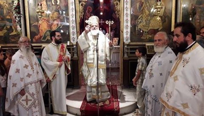 Λαμπρός ο εορτασμός της Κοίμησης της Θεοτόκου στο Αίγιο (ΦΩΤΟ)
