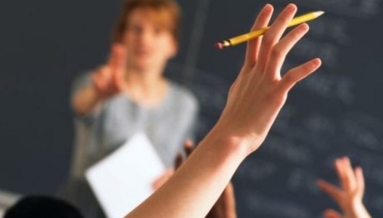 Η Αποστολή και ο IOCC στηρίζουν την ελληνική οικογένεια στην εκπαίδευση