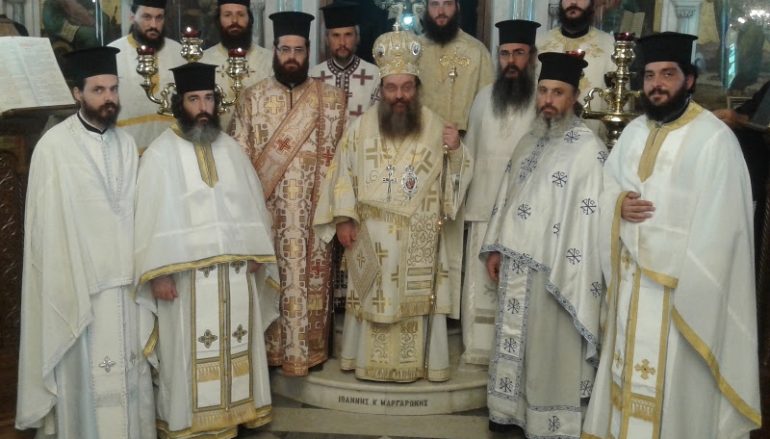 Χειροθεσία Αρχιδιακόνου από τον Μητροπολίτη Χίου (ΦΩΤΟ)