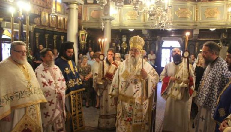 Χειροτονία Διακόνου από τον Μητροπολίτη Κερκύρας (ΦΩΤΟ)