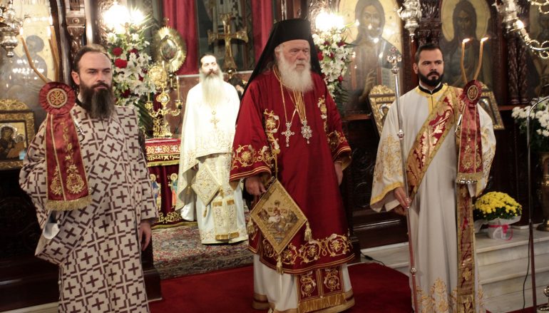 Ο Αρχιεπίσκοπος στον Ι. Ναό Αγίου Δημητρίου Αμπελοκήπων (ΦΩΤΟ)