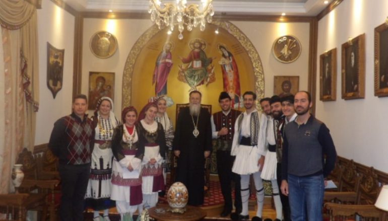 Κάλαντα Χριστουγέννων στον Μητροπολίτη Κορίνθου (ΦΩΤΟ)