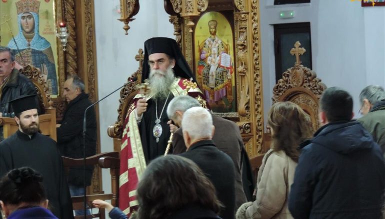 Αρχιερατικός Εσπερινός Χριστουγέννων στην Μητρόπολη Άρτης (ΦΩΤΟ)