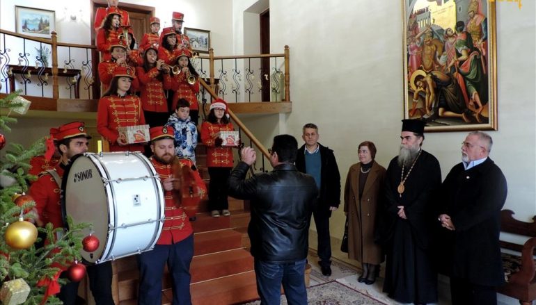 Πρωτοχρονιάτικα Κάλαντα στην Ιερά Μητρόπολη Άρτης (ΦΩΤΟ)