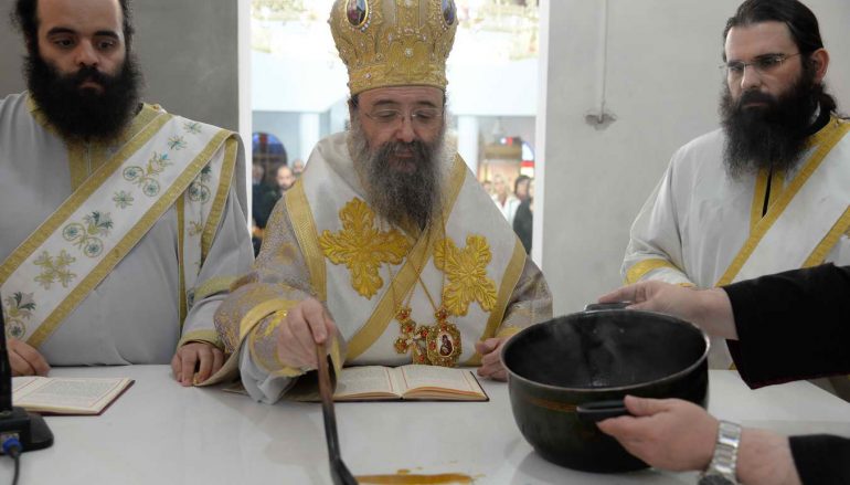 Εγκαίνια Ναού από τον Μητροπολίτη Πατρών Χρυσόστομο (ΦΩΤΟ)
