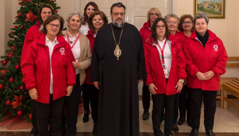 Χριστουγεννιάτικα Κάλαντα στον Μητροπολίτη Μεσσηνίας (ΦΩΤΟ)