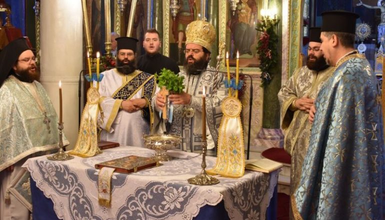 Προεόρτια Θεοφανείων στην Ι. Μητρόπολη Μαρωνείας (ΦΩΤΟ)
