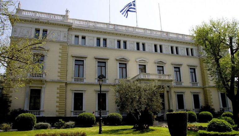 Τον ΠτΔ θα επισκεφθεί ο Αρχιεπίσκοπος Ιερώνυμος σήμερα το απόγευμα