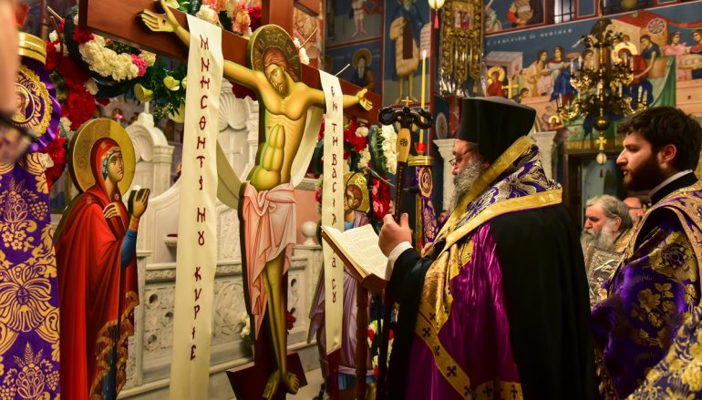 Η Ακολουθία των Παθών στην Ι. Μητρόπολη Λαγκαδά (ΦΩΤΟ)