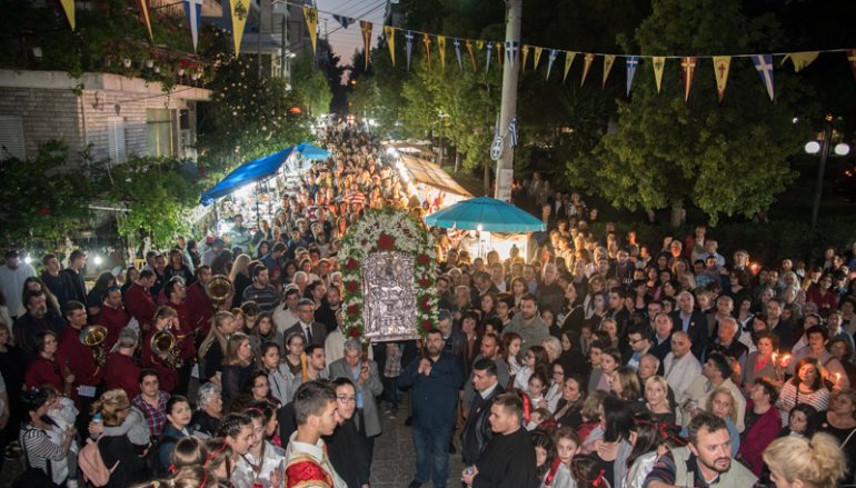 Λιτάνευση της Ιεράς Εικόνος Ζωοδόχου Πηγής στην Καλογραίζα (ΦΩΤΟ)