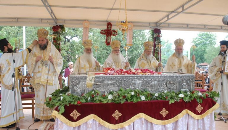 Με λαμπρότητα η Εύβοια πανυγήρισε τον Όσιο Ιωάννη το Ρώσσο (ΦΩΤΟ)