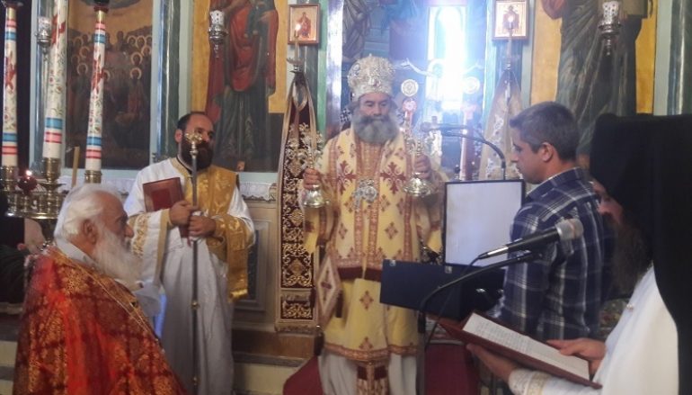 Αρχιερατική Θ. Λειτουργία στον Ι.Ν. Κοιμήσεως της Θεοτόκου Κονακίων (ΦΩΤΟ)