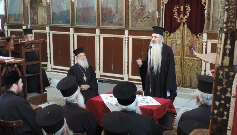 Ο Αρχιμ. Αστέριος Χατζηνικολάου σε Ιερατική Σύναξη στη Ι. Μ. Άρτης (ΦΩΤΟ)
