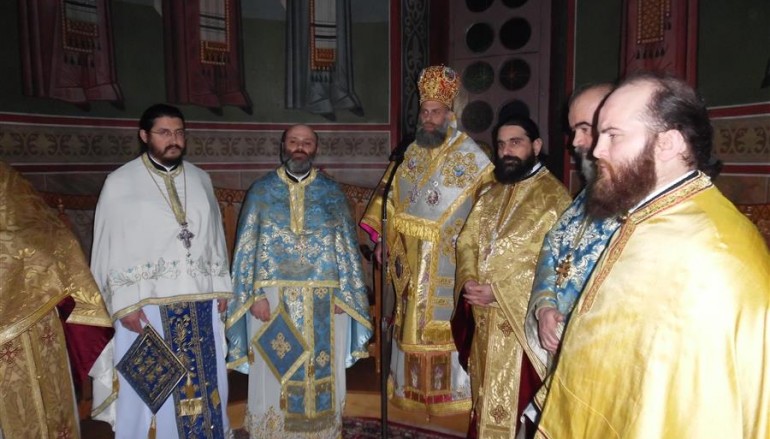 Ιερά Αγρυπνία στο Μητροπολιτικό Ι. Ναό Καρδίτσας (ΦΩΤΟ)