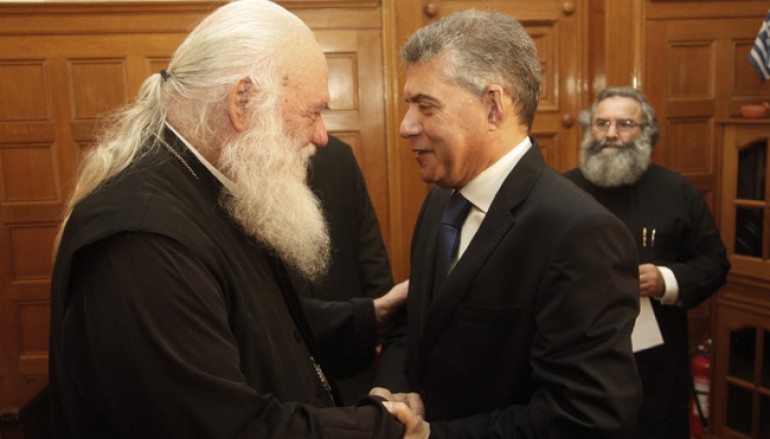 Ο Περιφερειάρχης Θεσσαλίας στον Αρχιεπίσκοπο (ΦΩΤΟ)