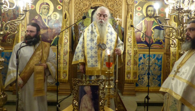 Η Αγρυπνία του Ακαθίστου Ύμνου στον Μητροπολιτικό Ναό Καστοριάς (ΦΩΤΟ)