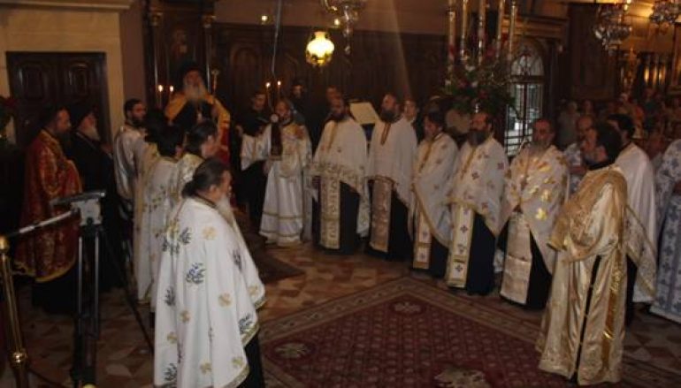 Πολυαρχιερατικός εσπερινός στο Ιερό Προσκύνημα του Αγ. Σπυρίδωνος στην Κέρκυρα (ΦΩΤΟ)