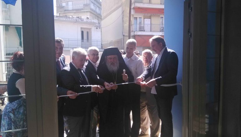 Εγκαίνια από τον Μητροπολίτη Νεαπόλεως των 2ου και 8ου Νηπιαγωγείων (ΦΩΤΟ)