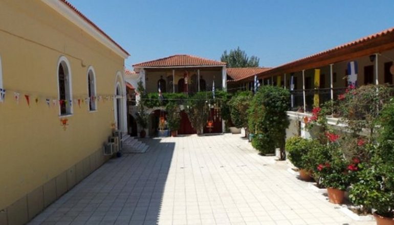 Θρασύτατοι ιερόσυλοι άδειασαν το παγκάρι στην Ι. Μονή Γηροκομείου
